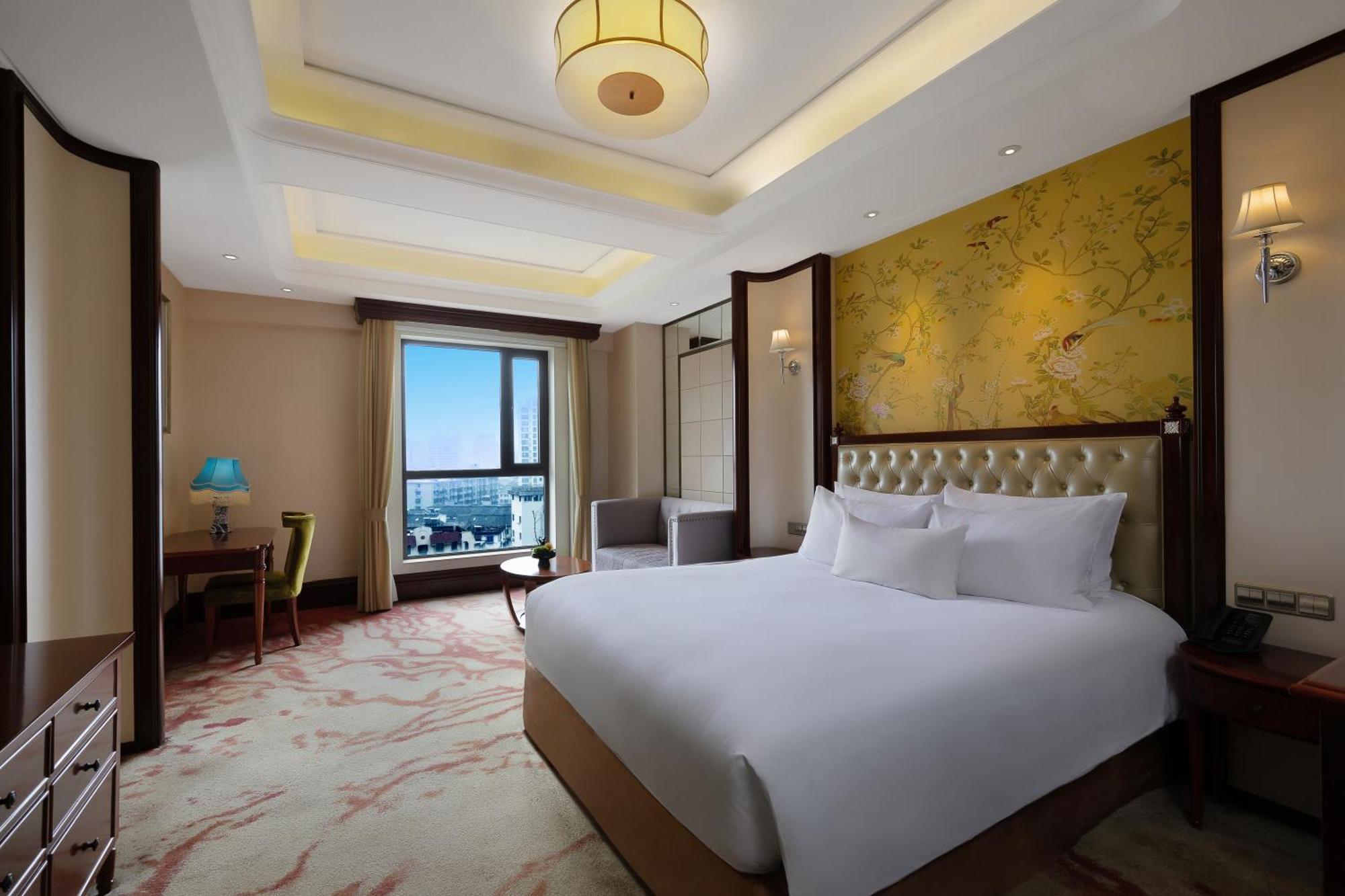 S&N Zhejiang Linhai International Hotel Eksteriør bilde