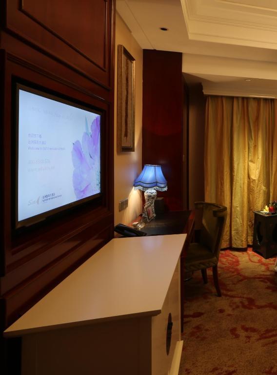 S&N Zhejiang Linhai International Hotel Eksteriør bilde