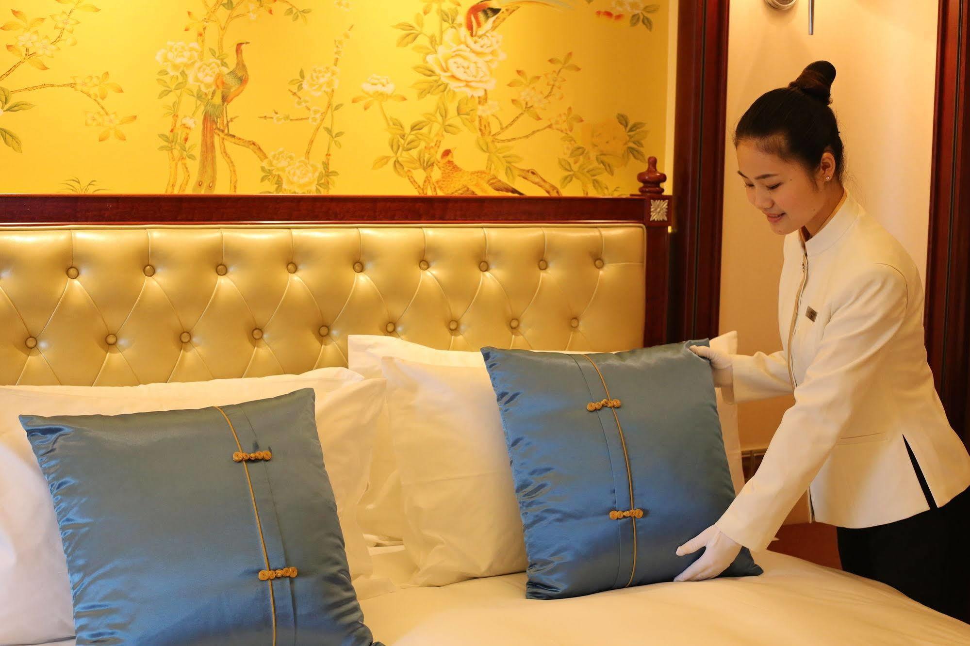 S&N Zhejiang Linhai International Hotel Eksteriør bilde