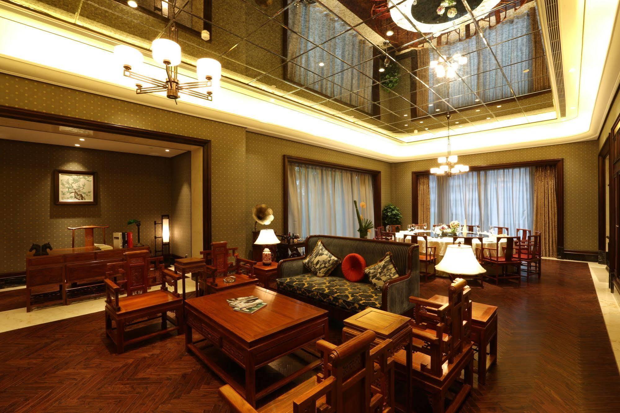 S&N Zhejiang Linhai International Hotel Eksteriør bilde