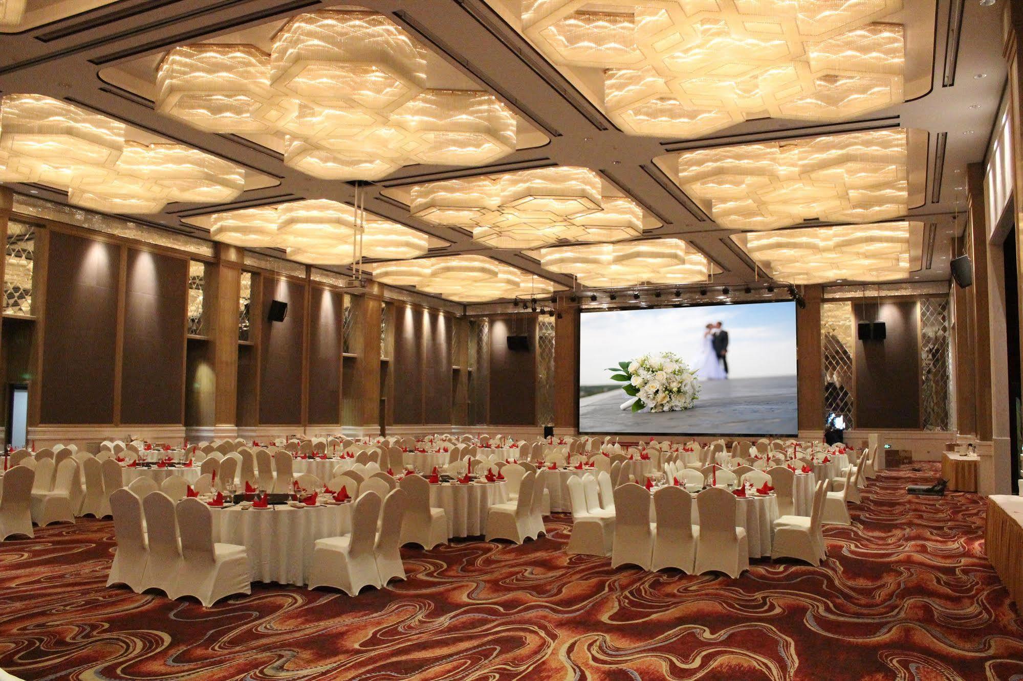 S&N Zhejiang Linhai International Hotel Eksteriør bilde