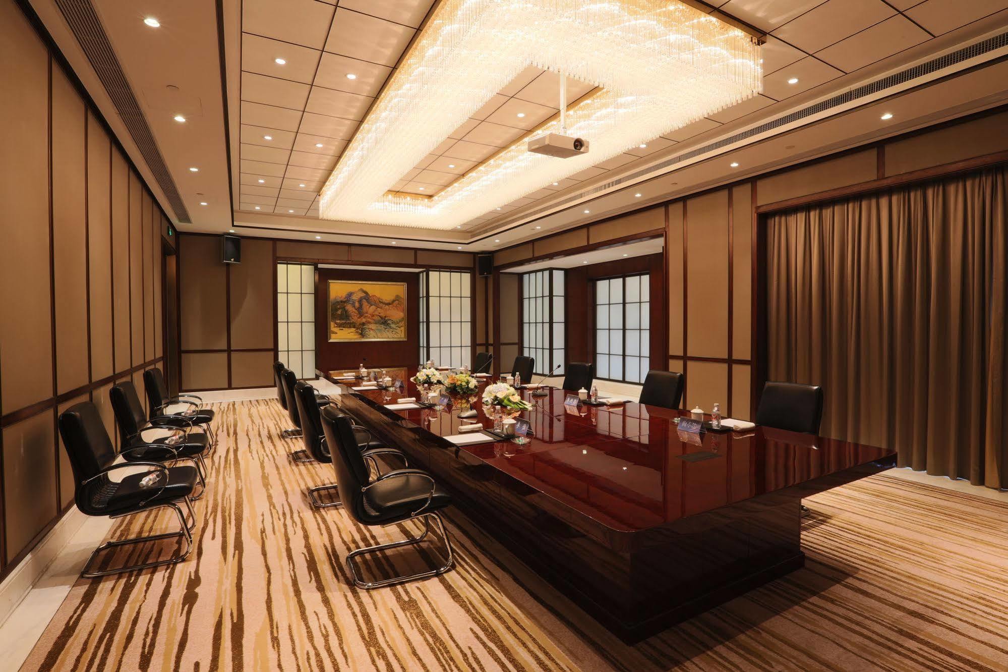 S&N Zhejiang Linhai International Hotel Eksteriør bilde