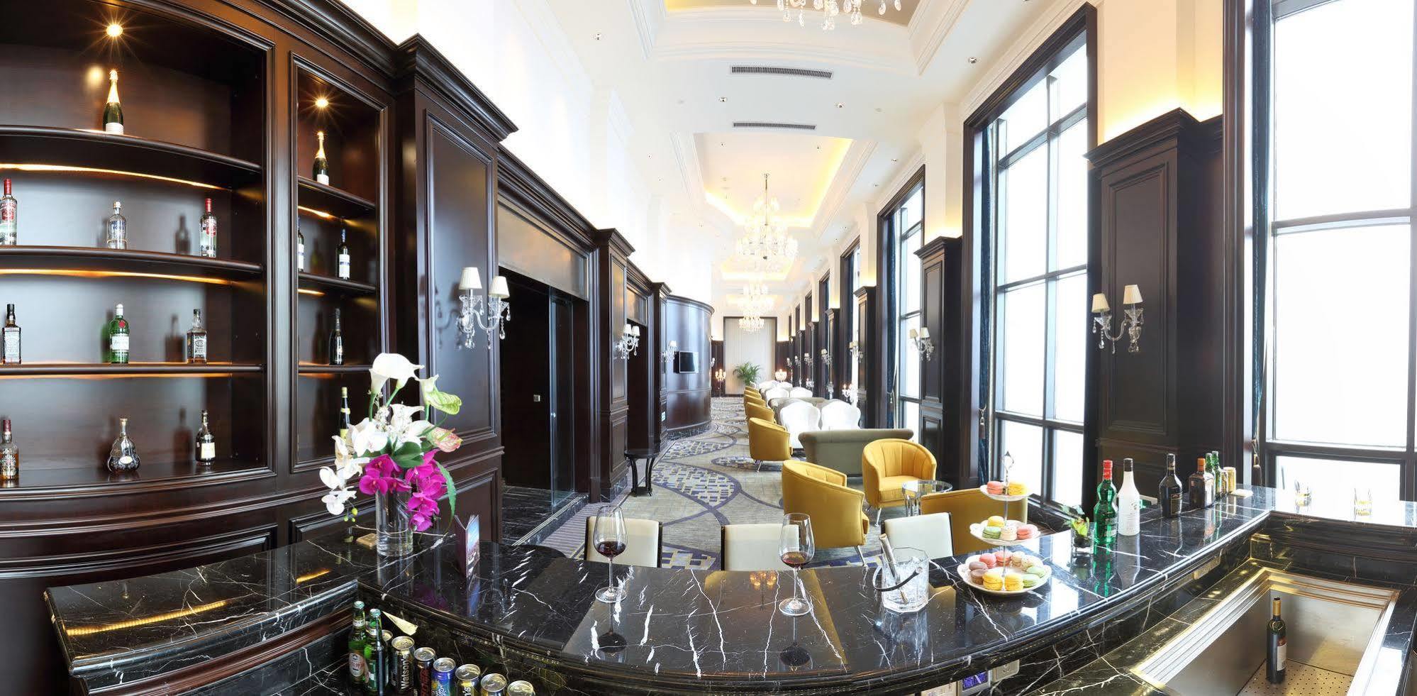 S&N Zhejiang Linhai International Hotel Eksteriør bilde