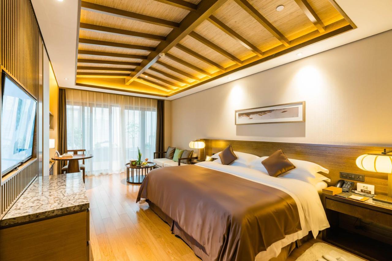S&N Zhejiang Linhai International Hotel Eksteriør bilde